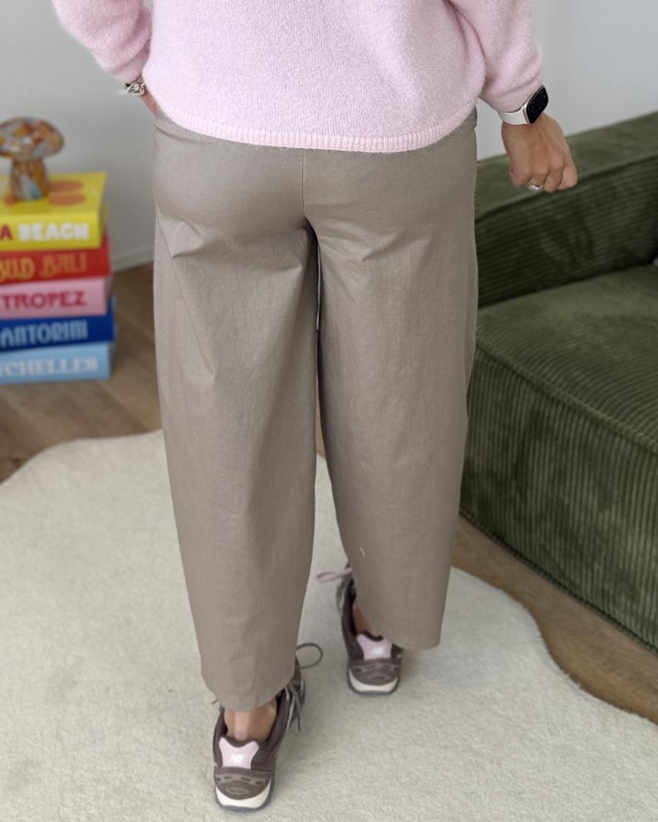 Pantalon Barrel taupe