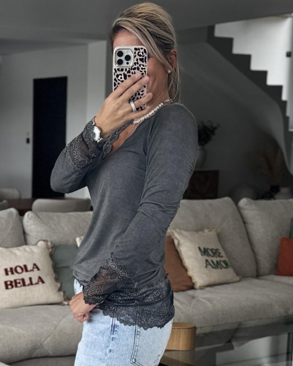 Sous pull dentelle gris