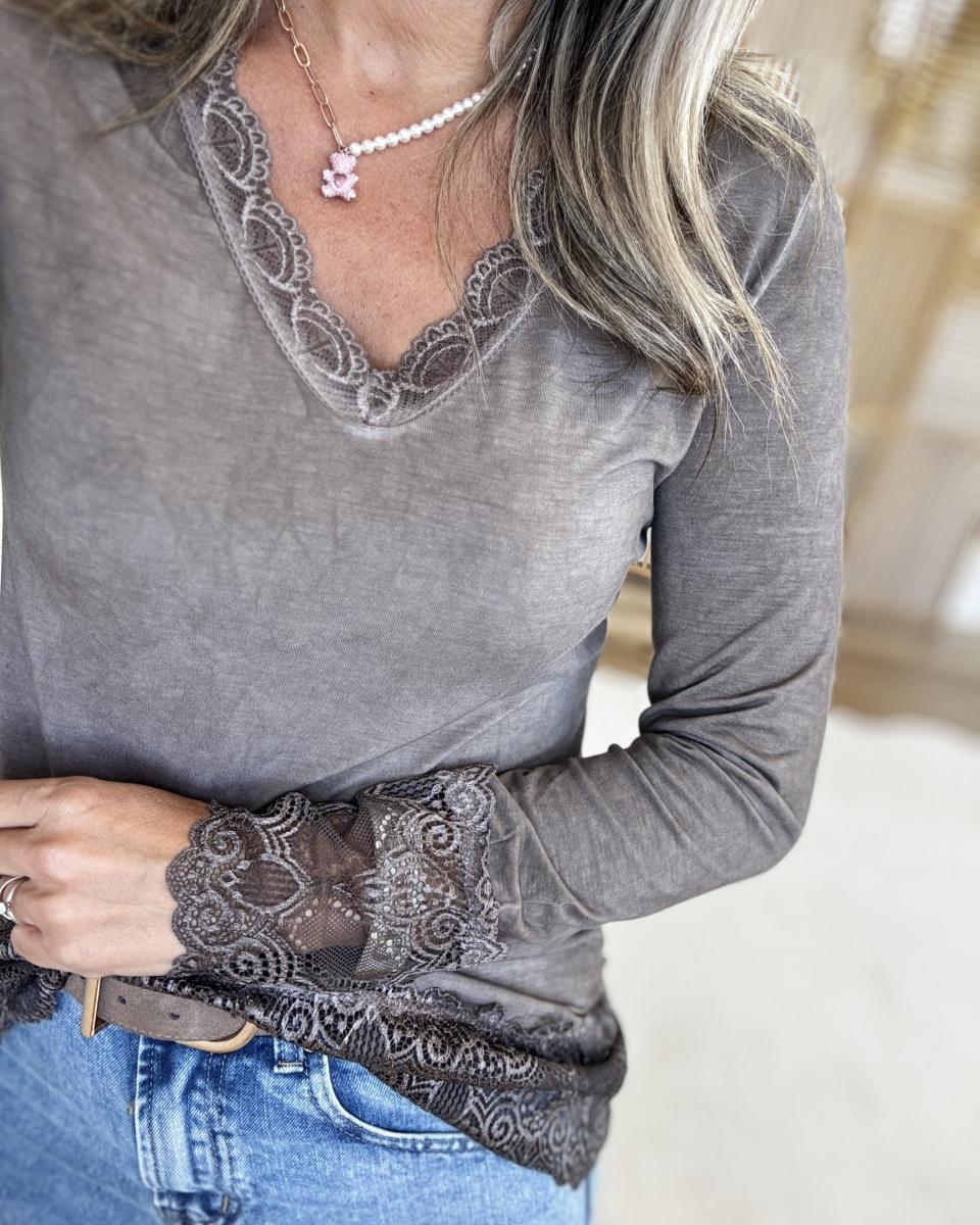 Sous pull dentelle chocolat