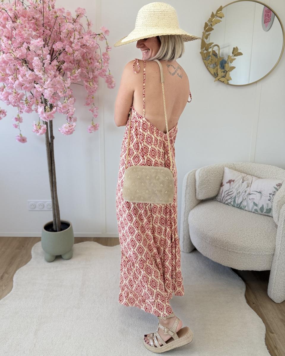 Robe dos nu