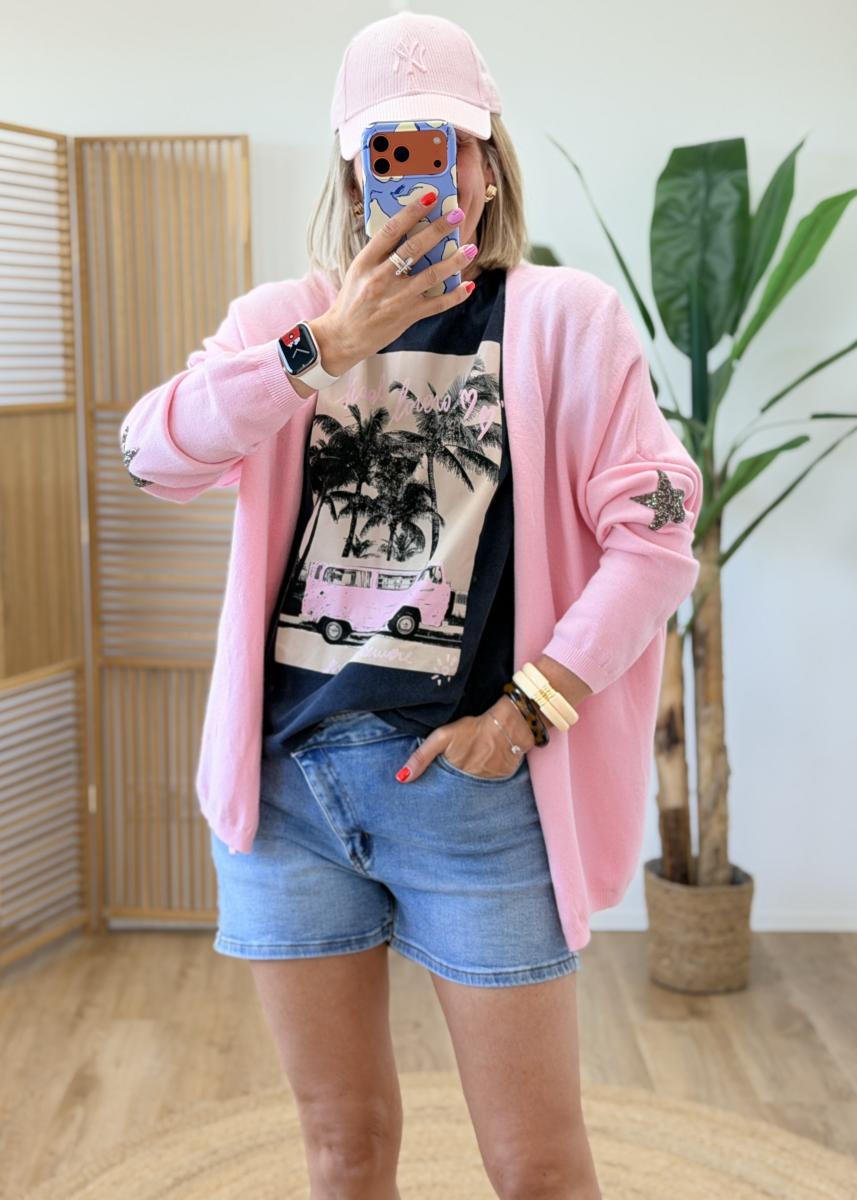 Tee shirt travel