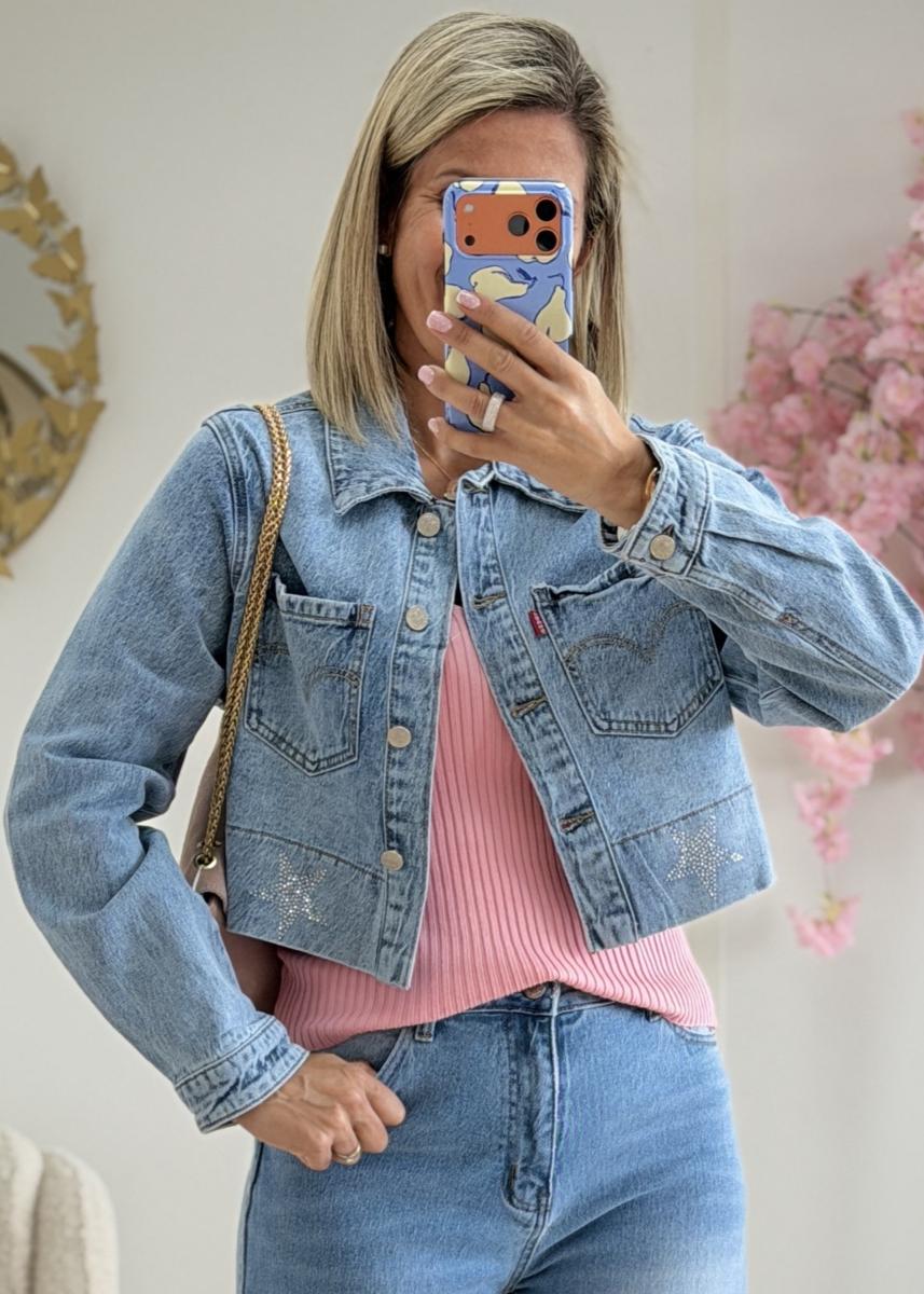Top Mona rose