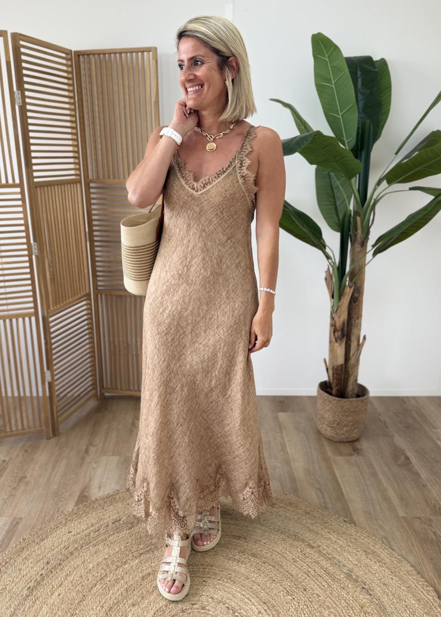 Robe en lin camel