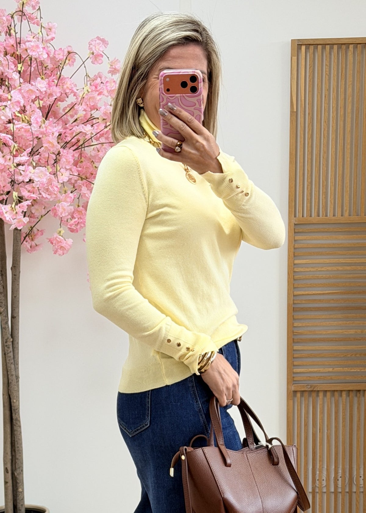#couleur_jaune