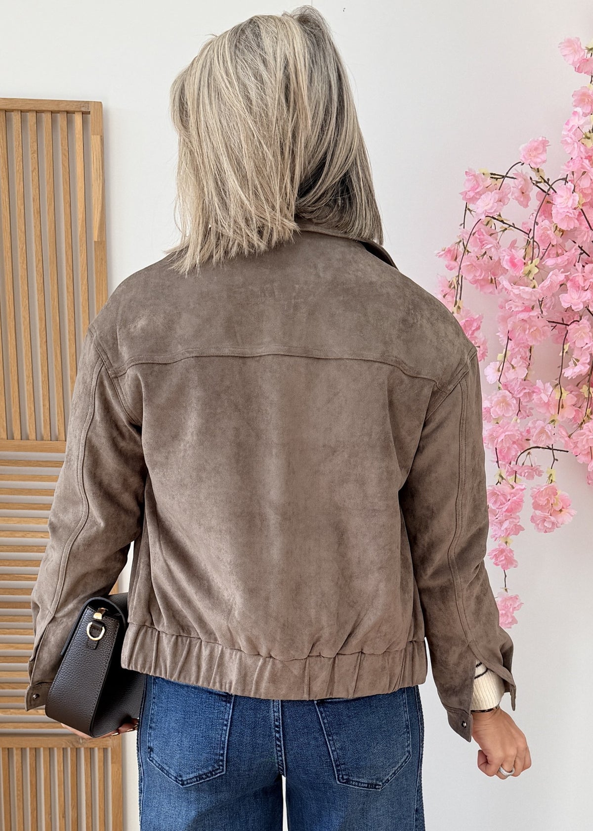 #couleur_taupe