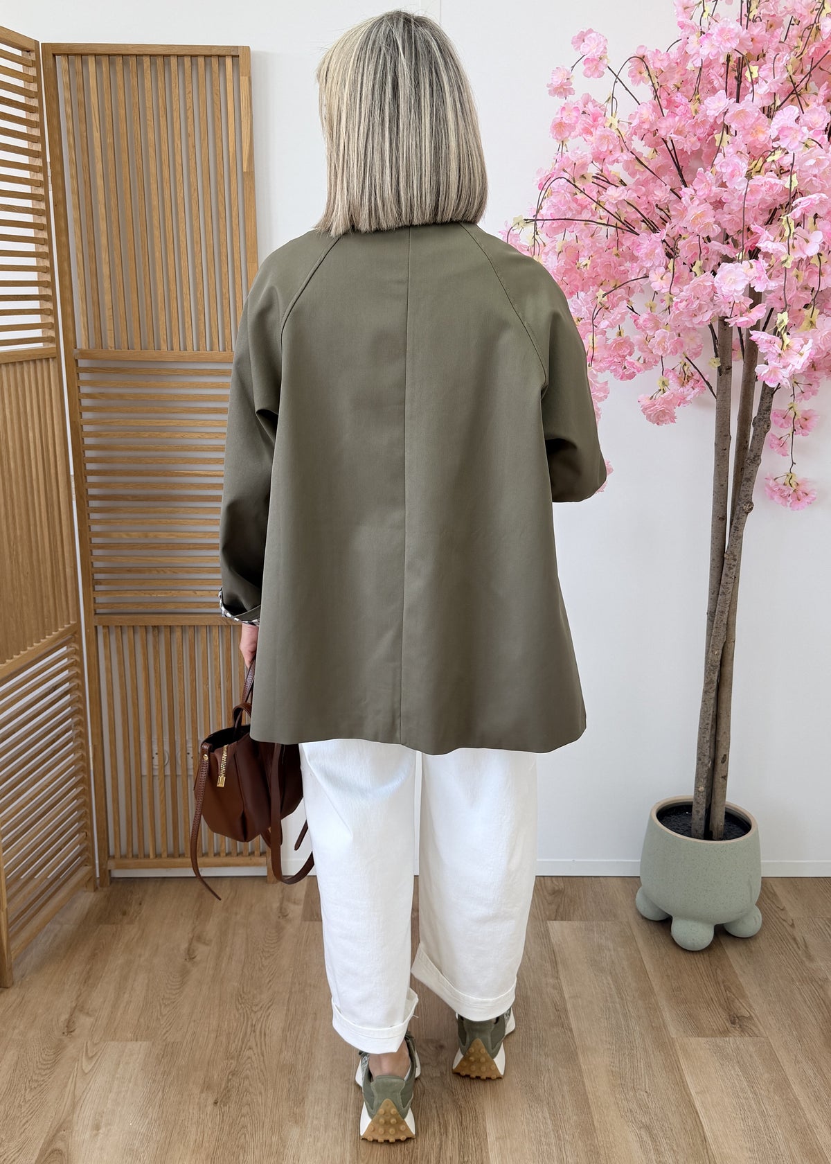 #couleur_kaki