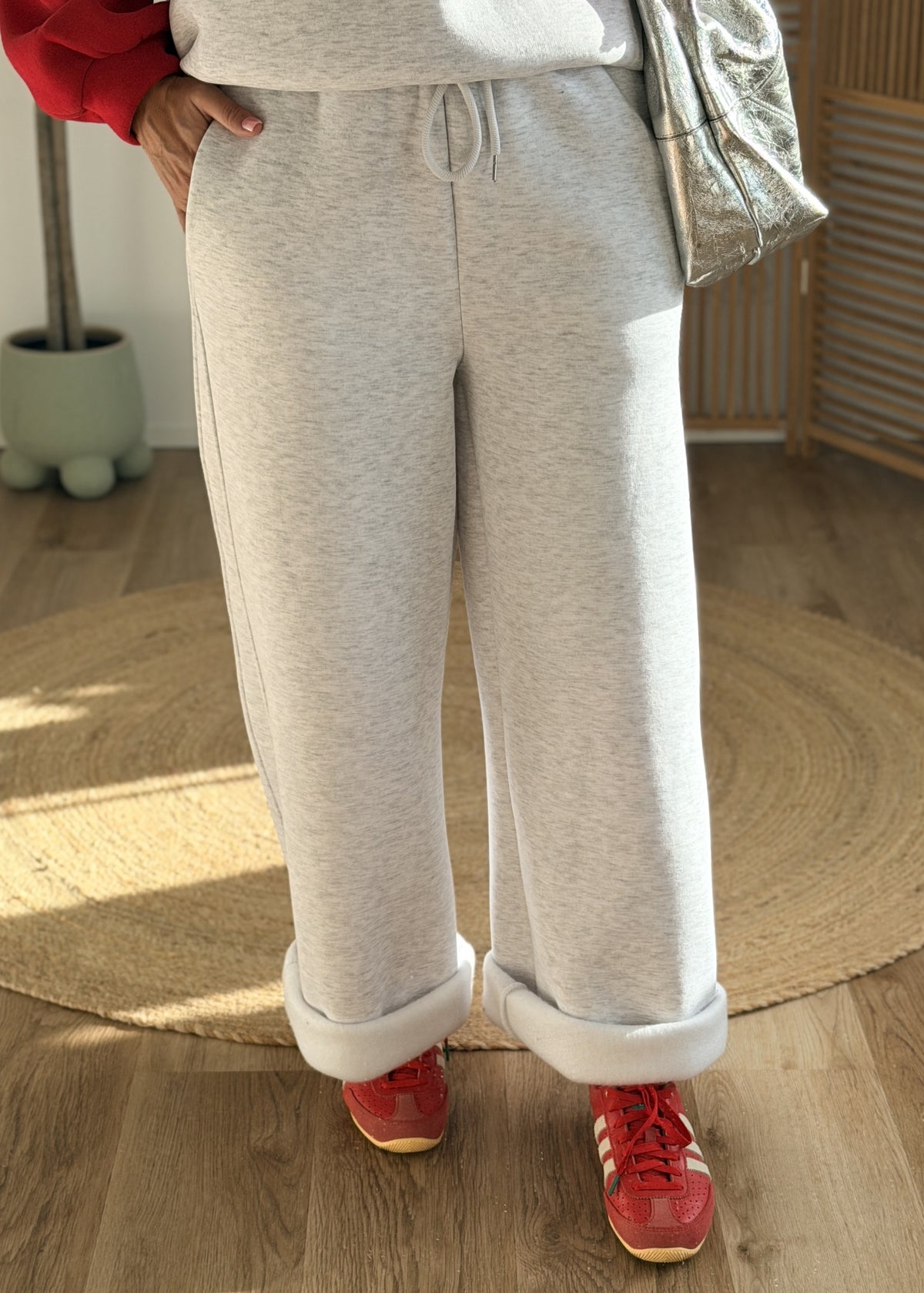 Jogging molletonné gris – Taille unique jusqu’au 42