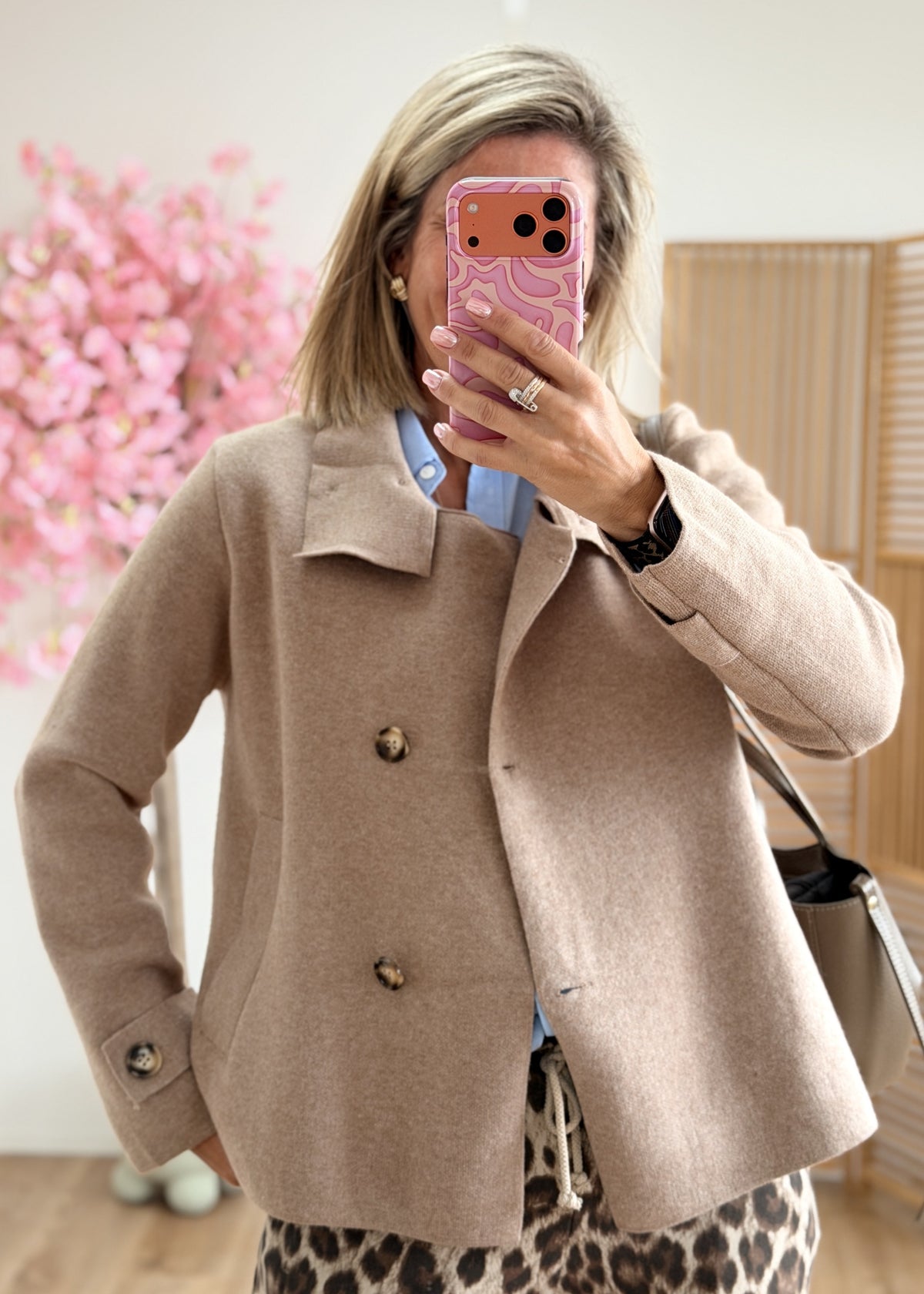 Gilet veste camel à boutons bois
