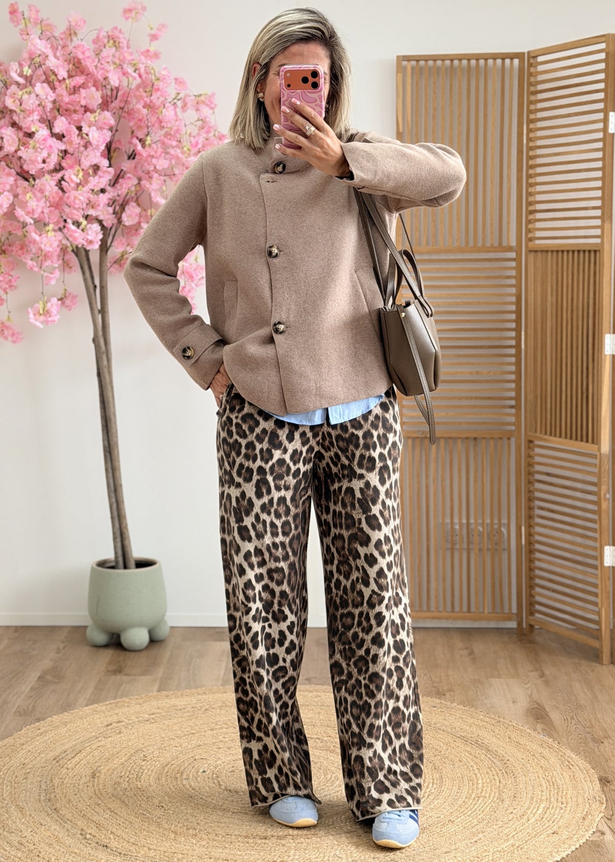 Gilet veste camel à boutons bois