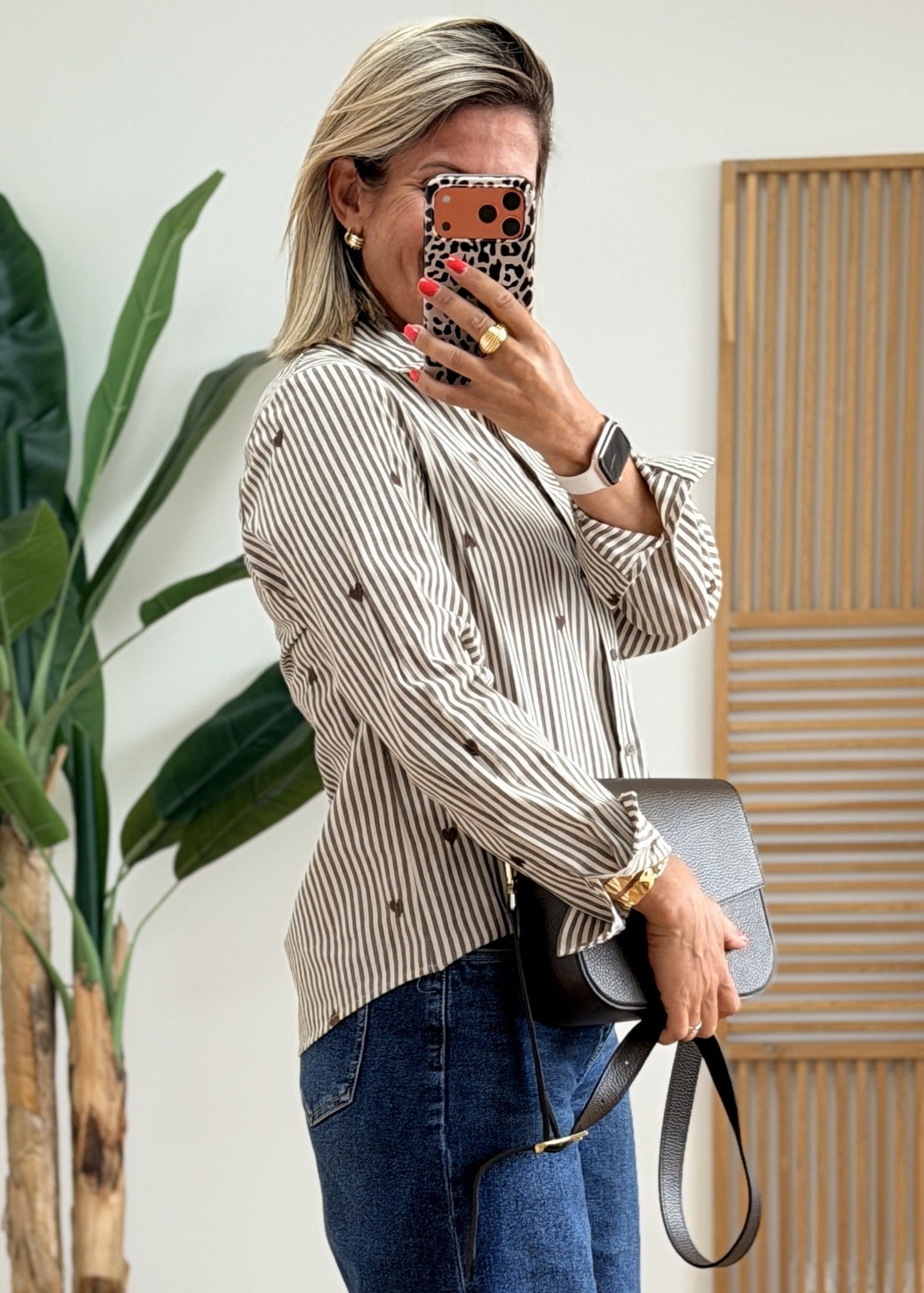 Chemise en coton avec cœurs brodés