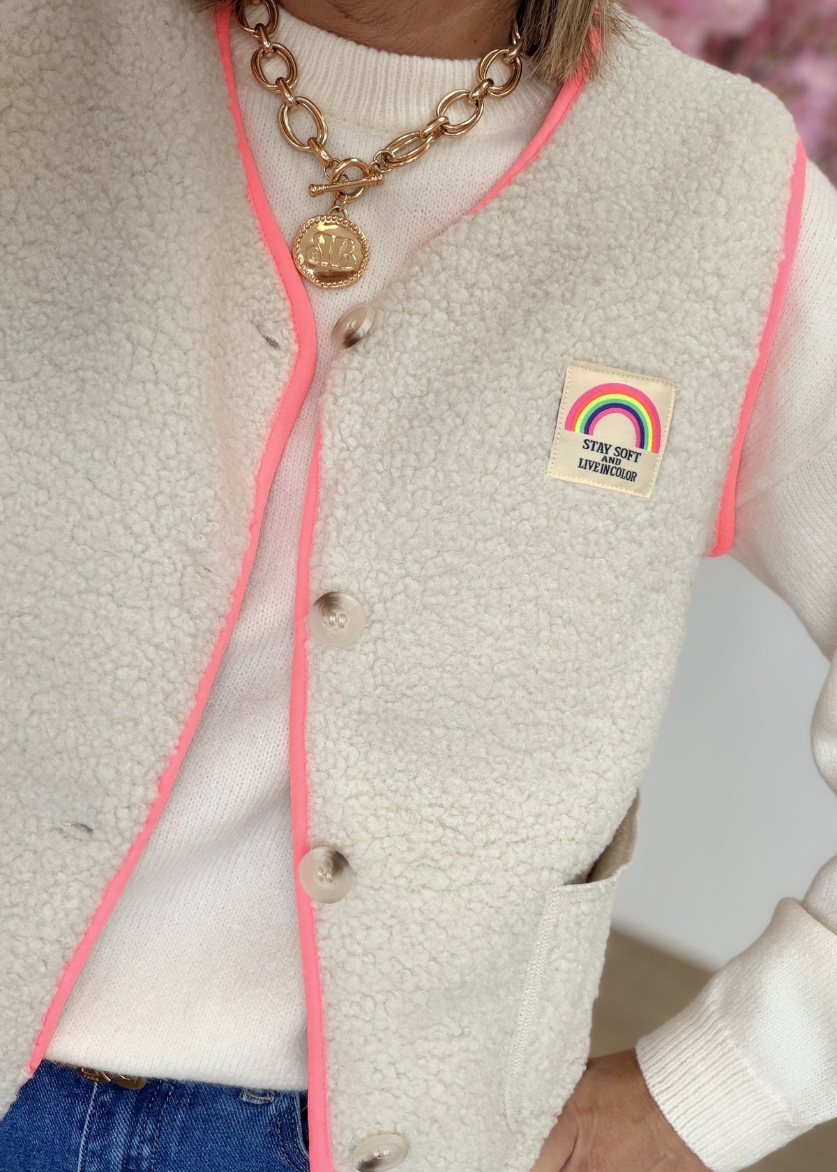 Gilet sans manches à détail fluo