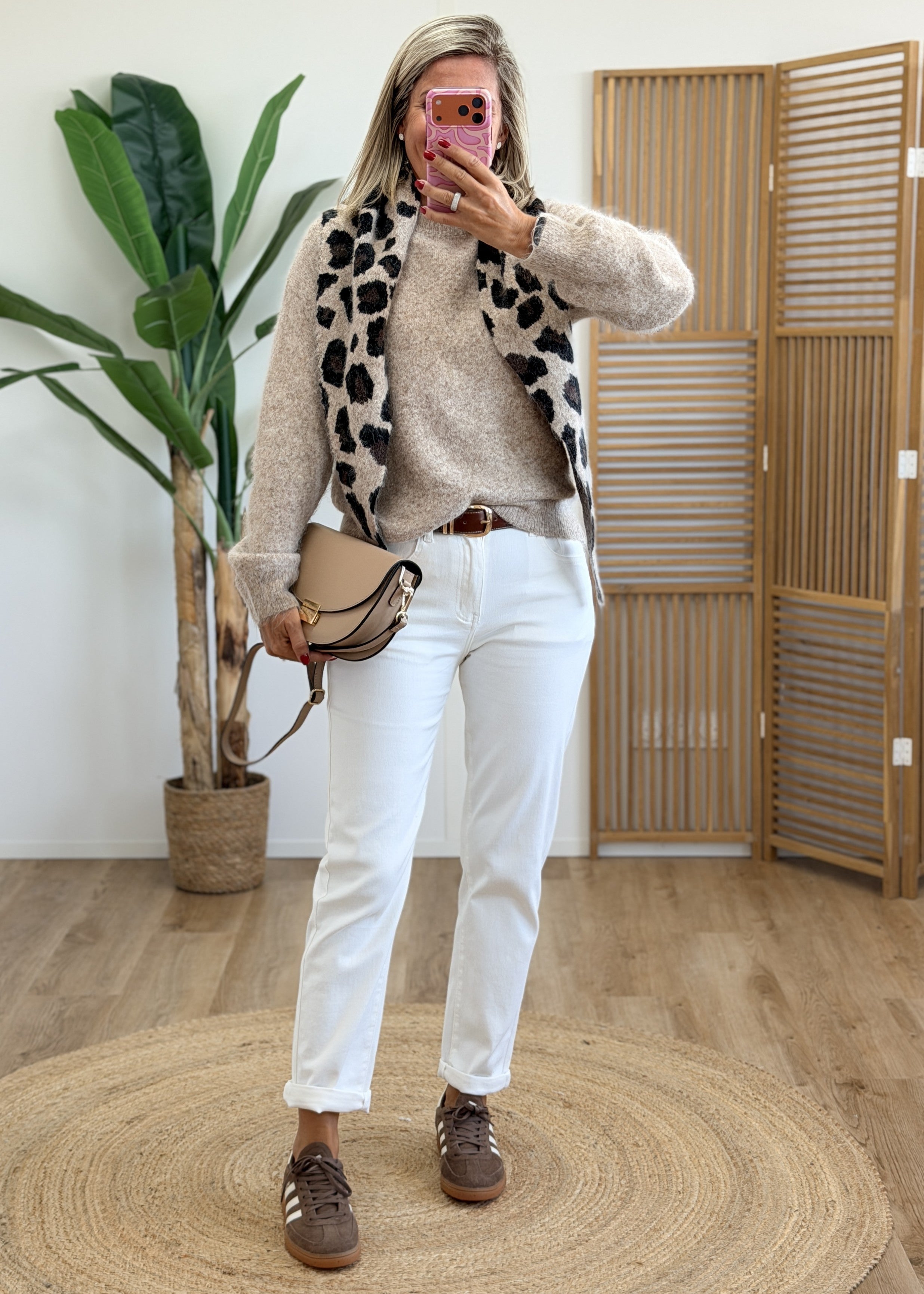 Pull avec Écharpe Léopard