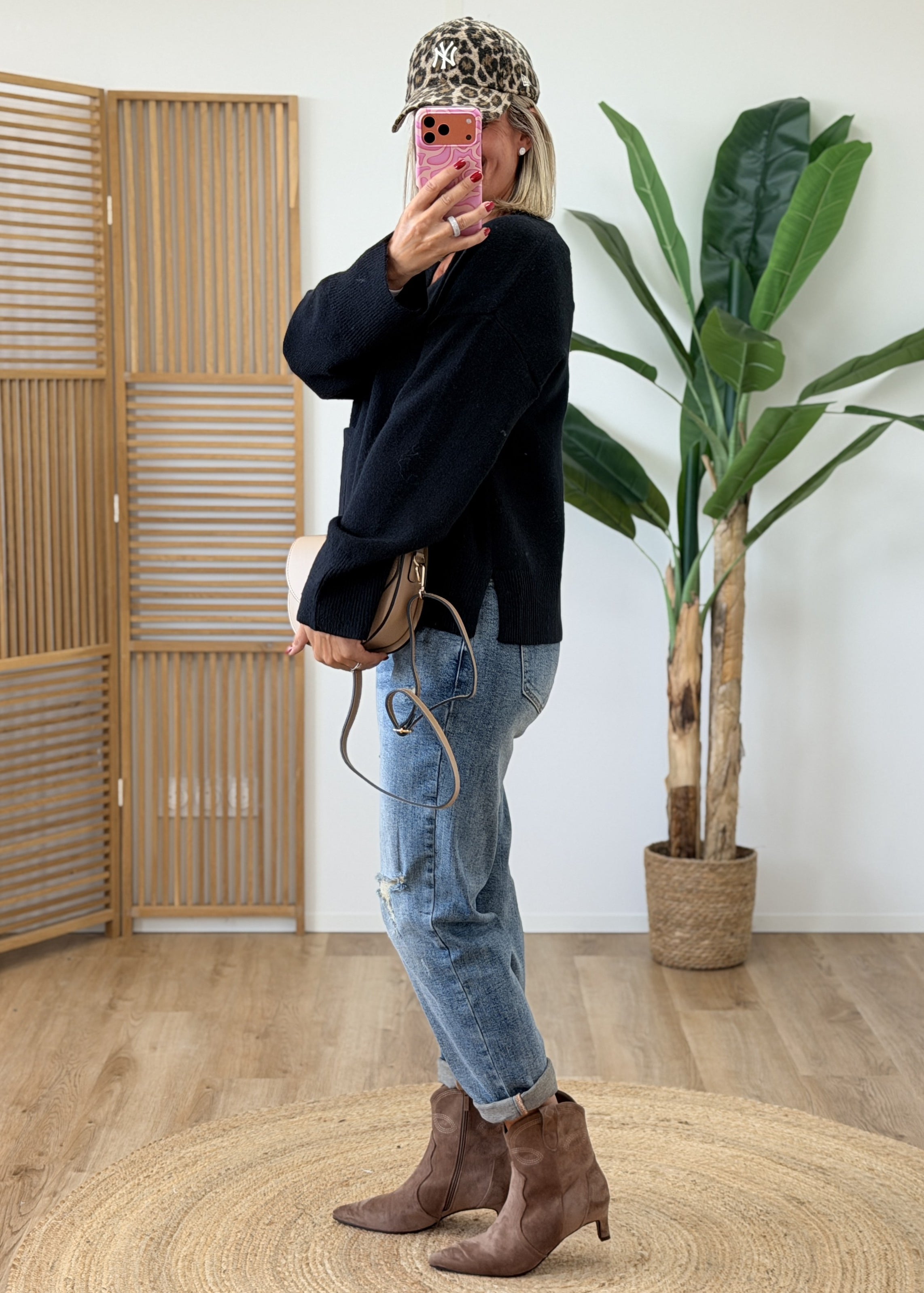 Gilet Noir Boutons Effet Bois