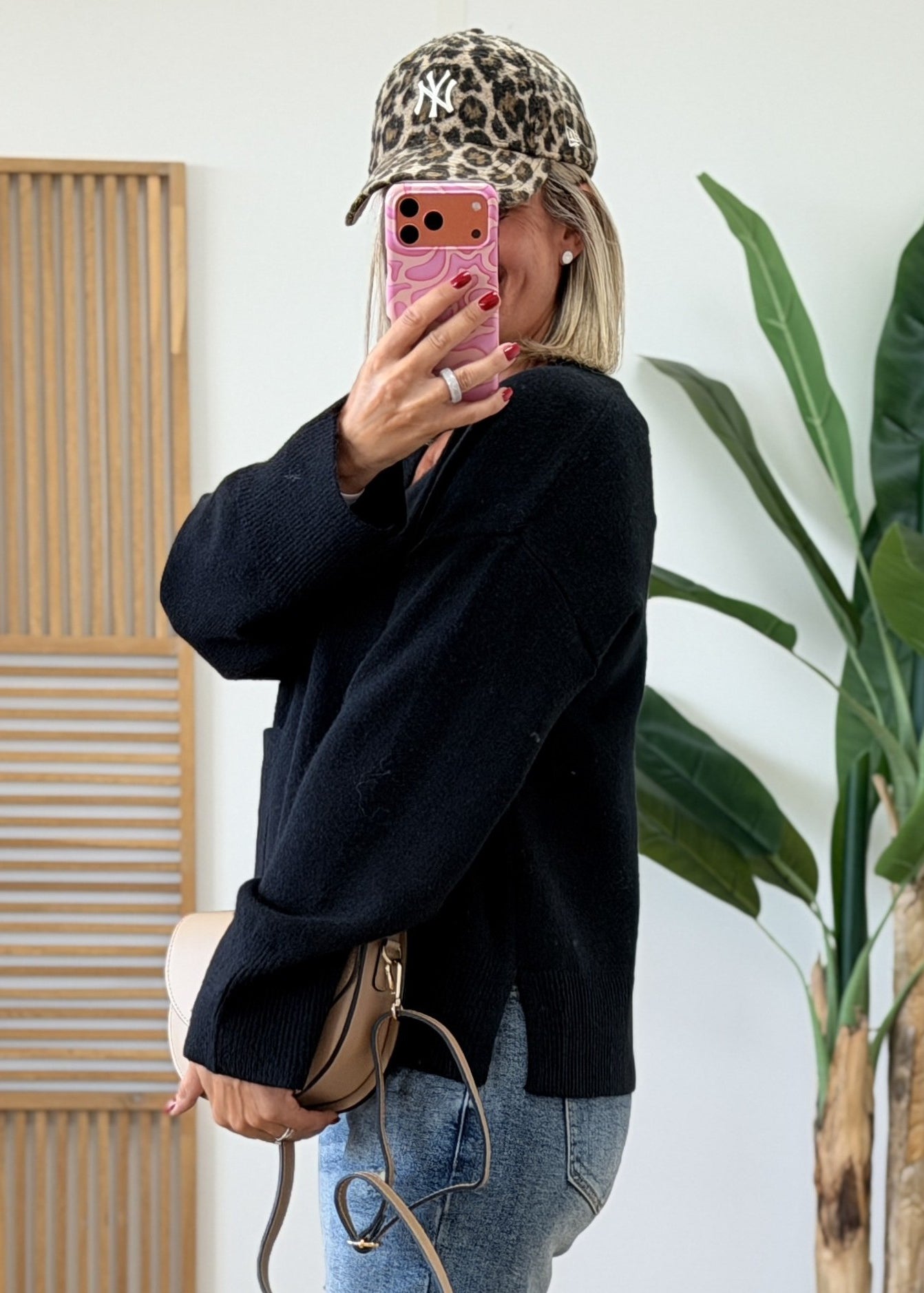 Gilet Noir Boutons Effet Bois