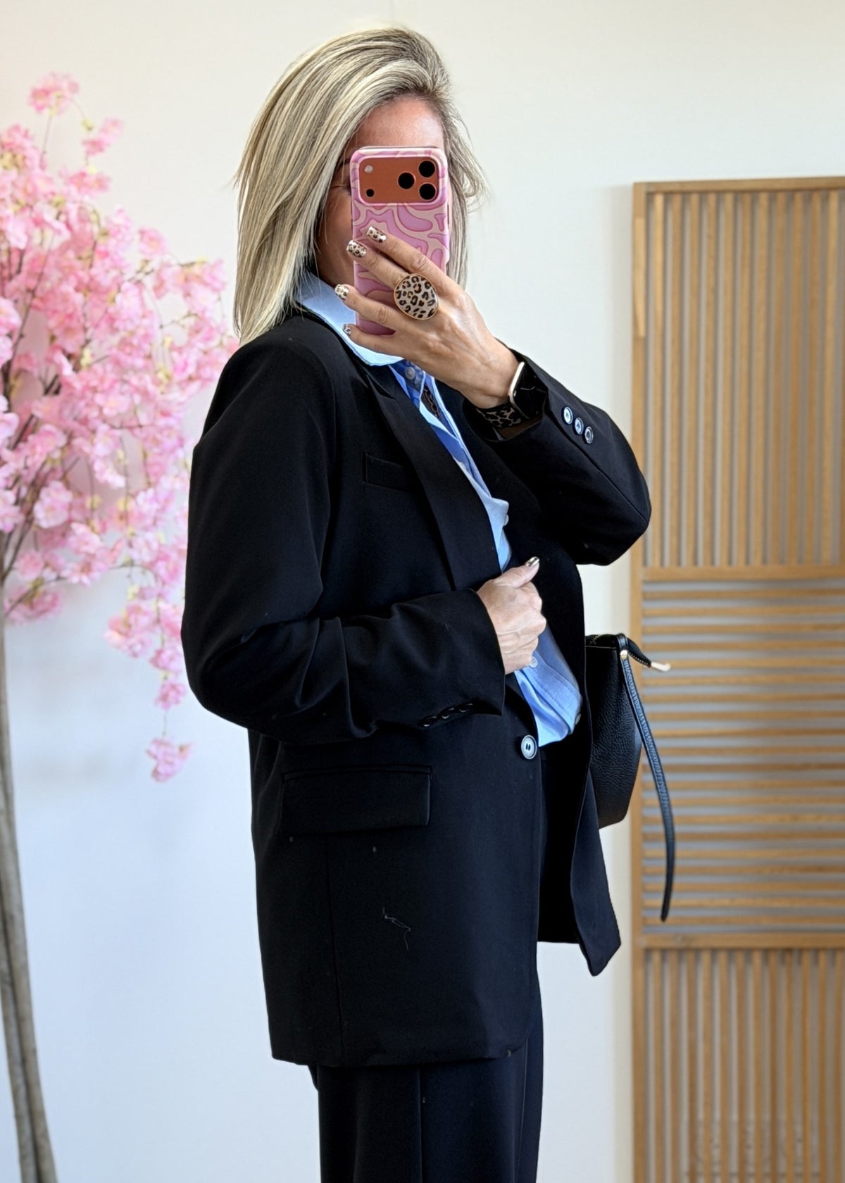 Blazer noir cintré élégant