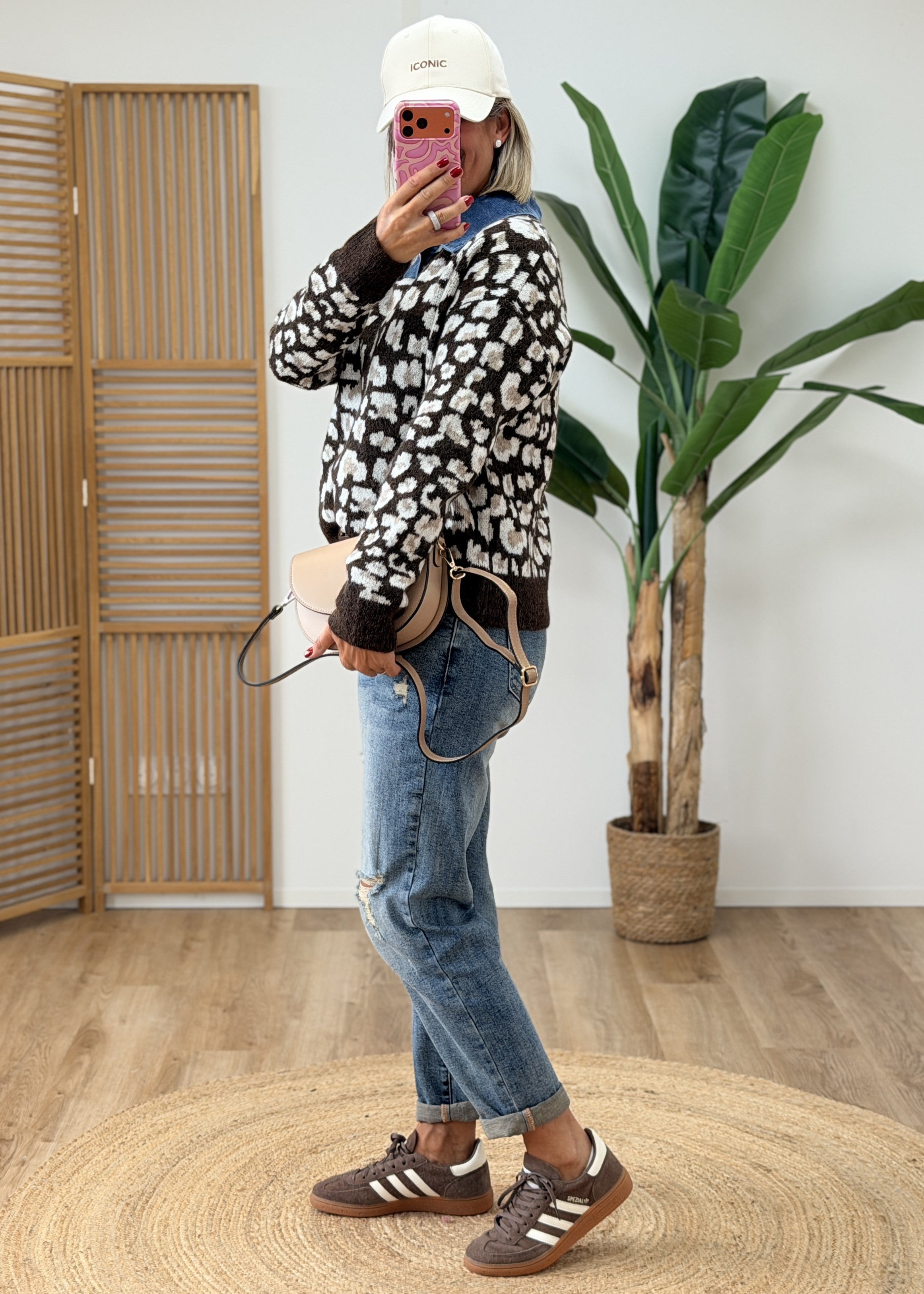Pull Leo Col Jeans