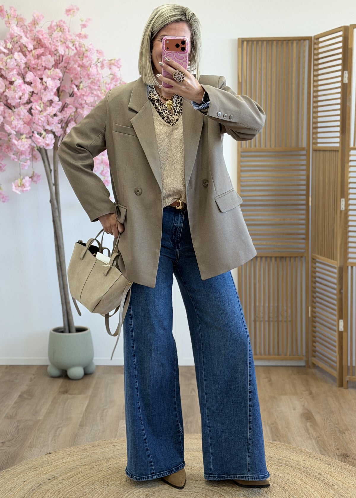 #couleur_taupe