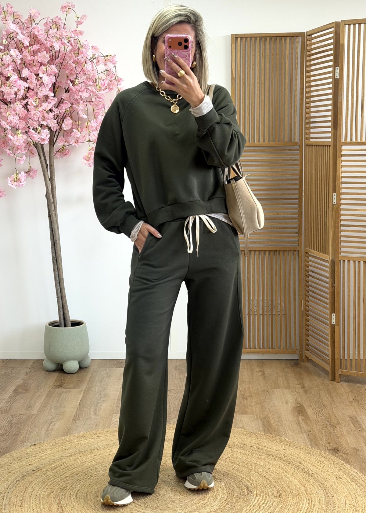 #couleur_kaki