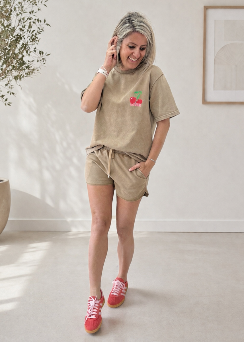 Ensemble Cherry camel