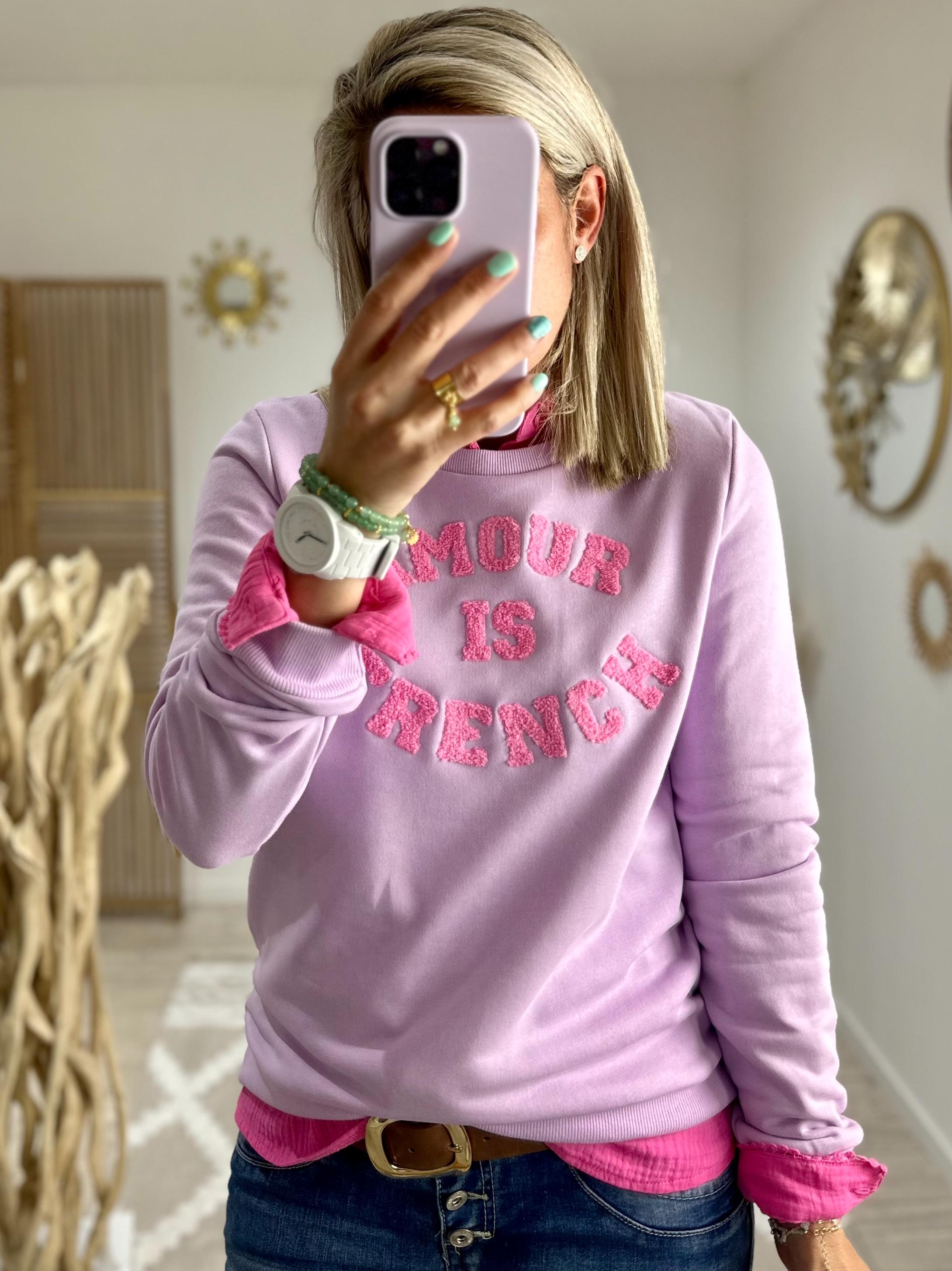 Sweat Amour is french lilas