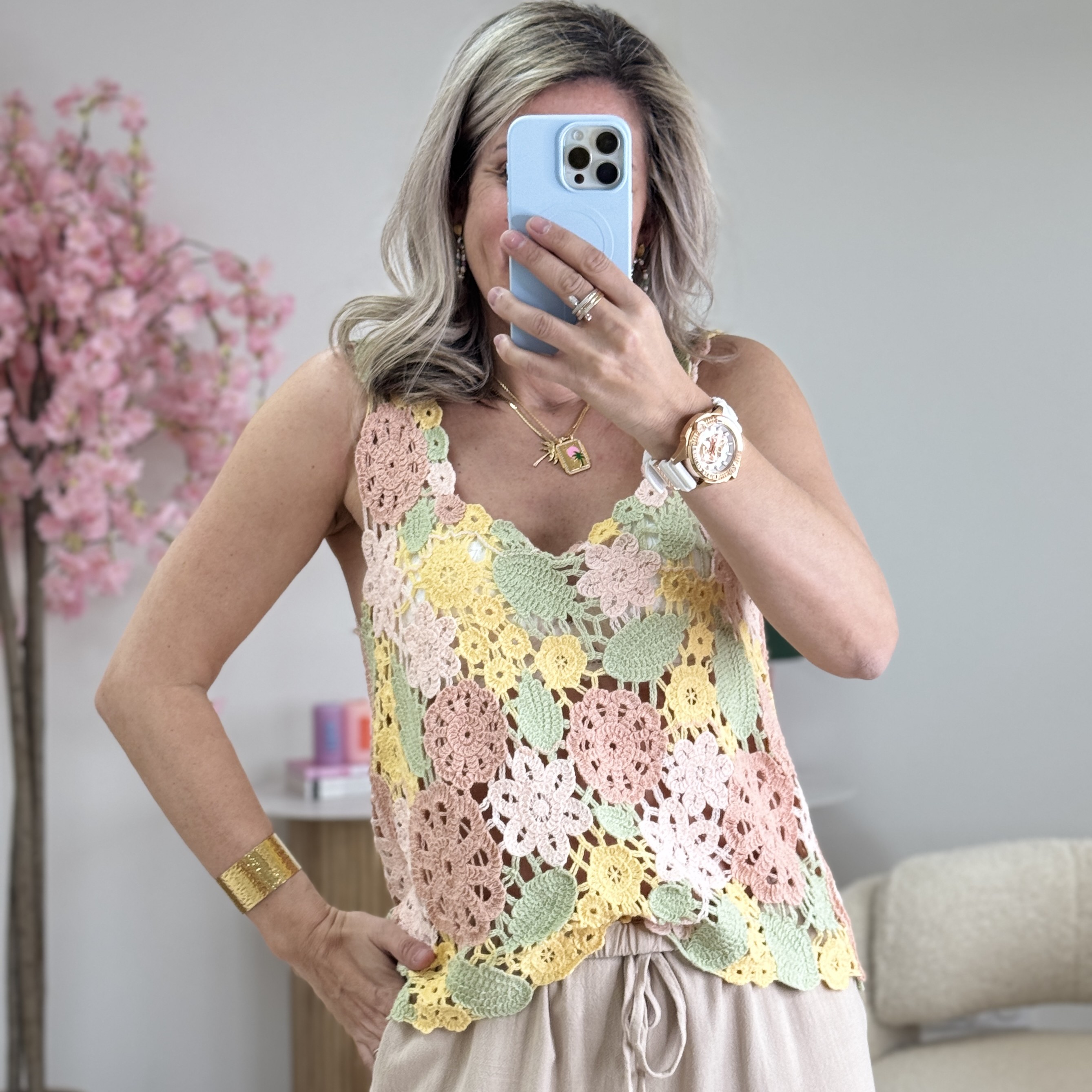 Top Lola