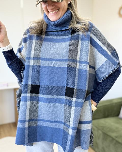 Poncho col roulé bleu