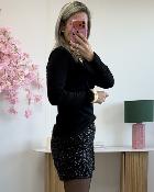 Short sequins noir