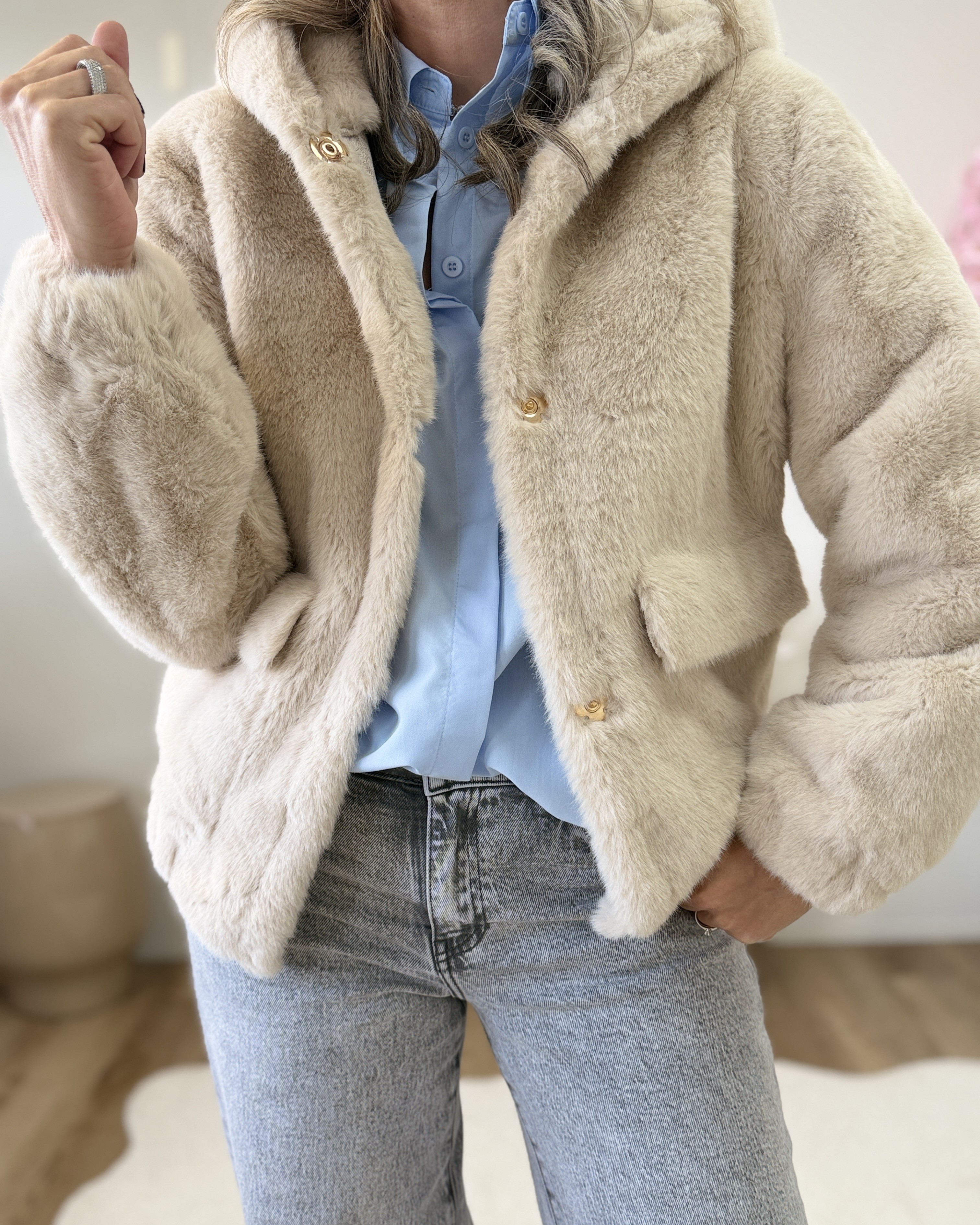 Manteau fausse fourrure 