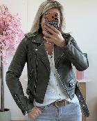 Perfecto kaki delavé