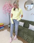 Pull avec mitaines jaune