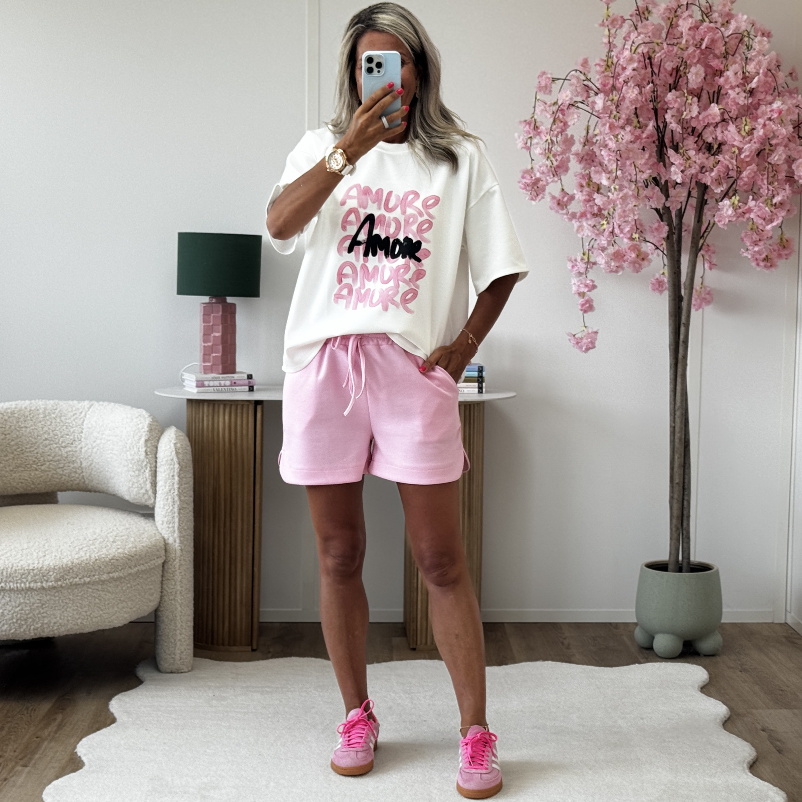 Short Tyler rose