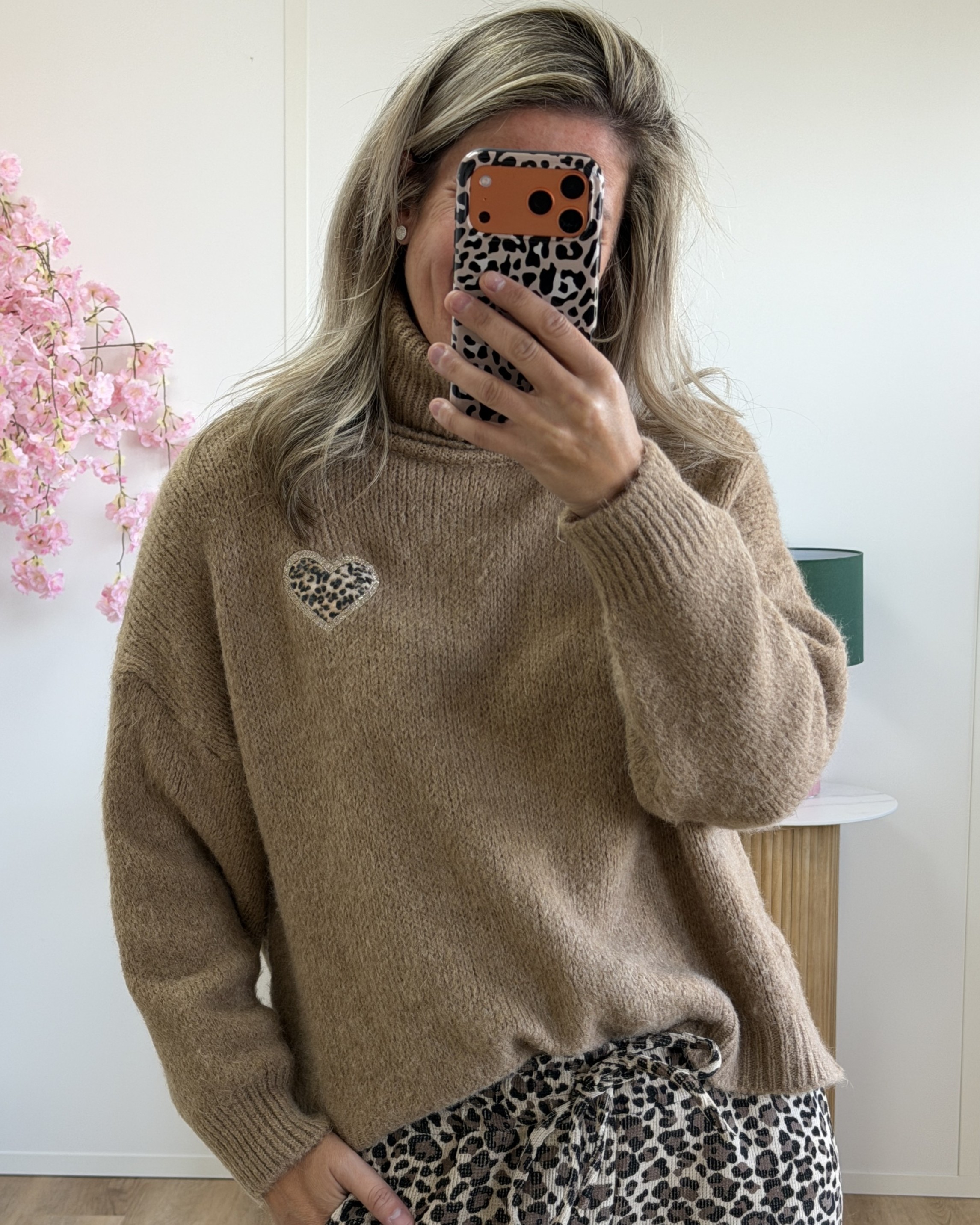 Pull Clarance camel