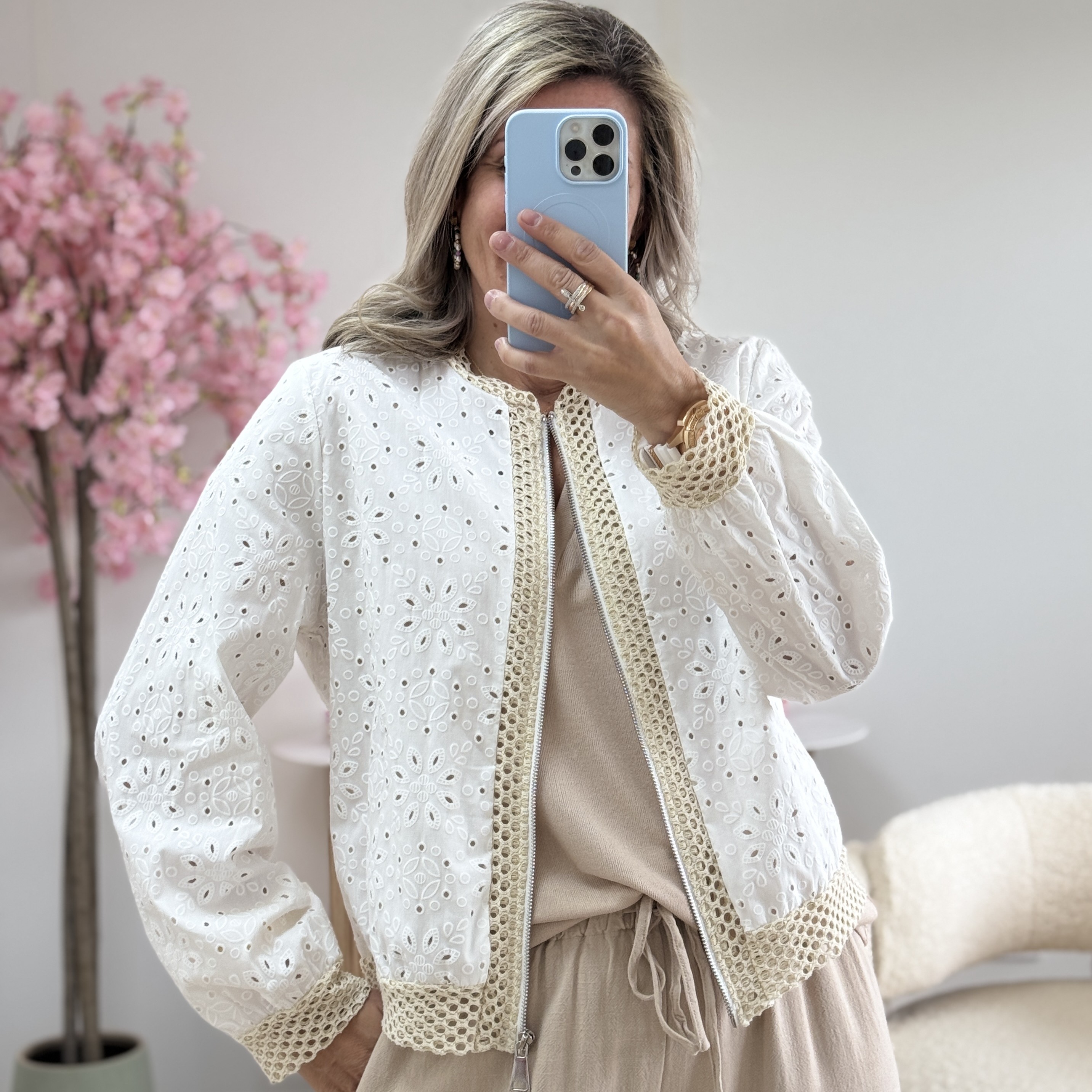 Bombers broderie anglaise