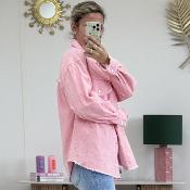 Veste en coton brodée rose