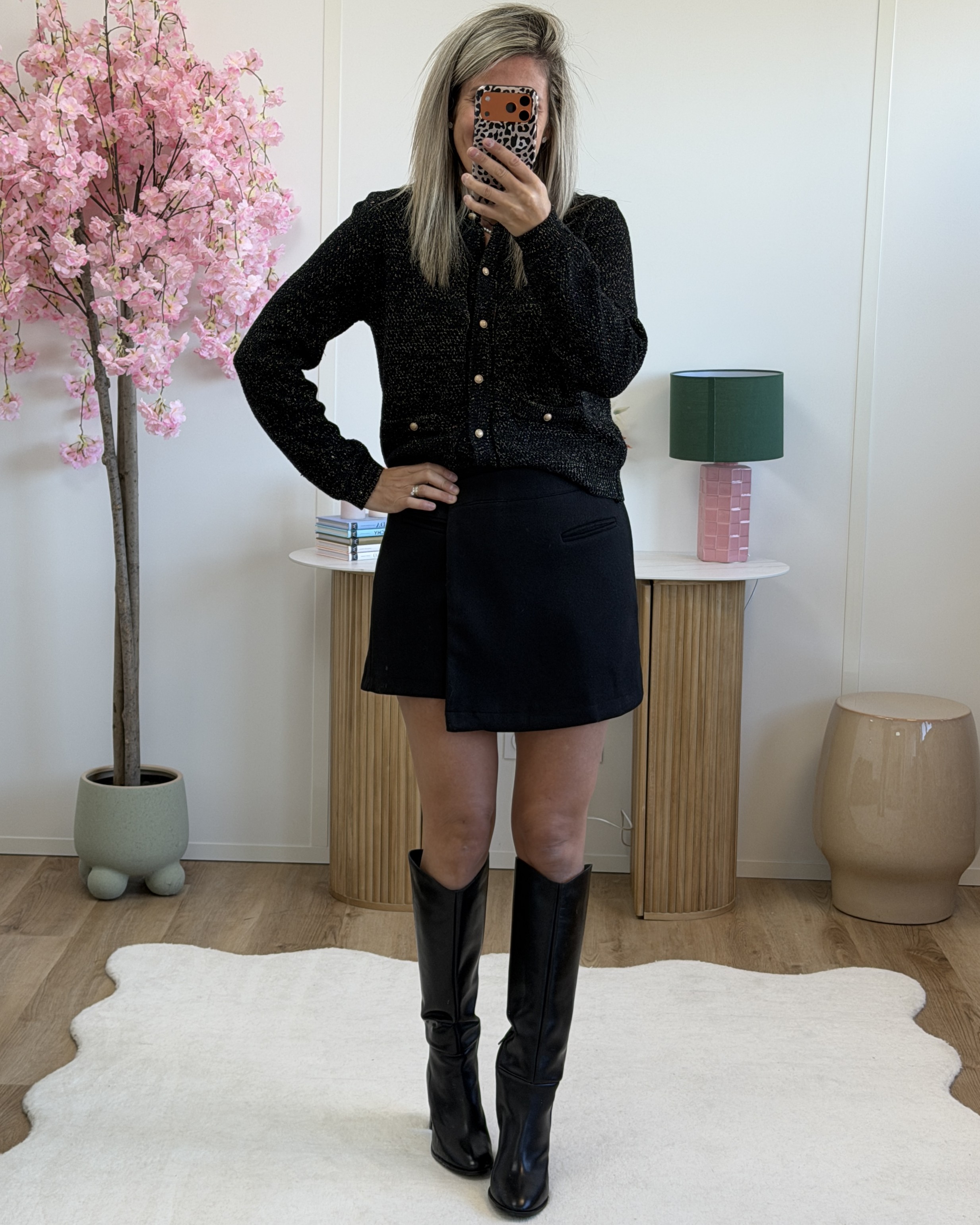 Jupe short lainage noir