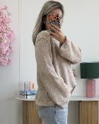 Pull avec foulard camel