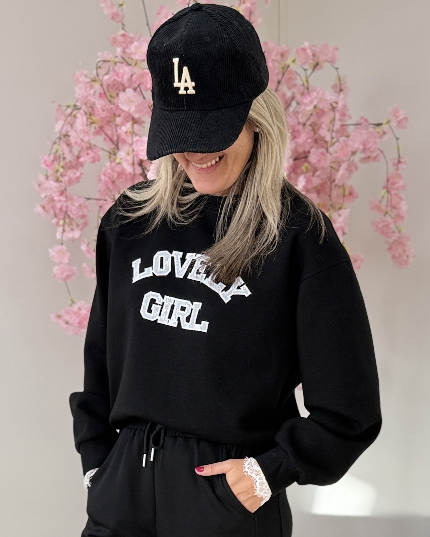 Sweat lovely girl noir