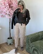 Pull Nayeli choco