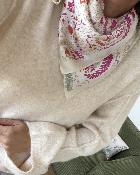 Pull avec foulard ecru