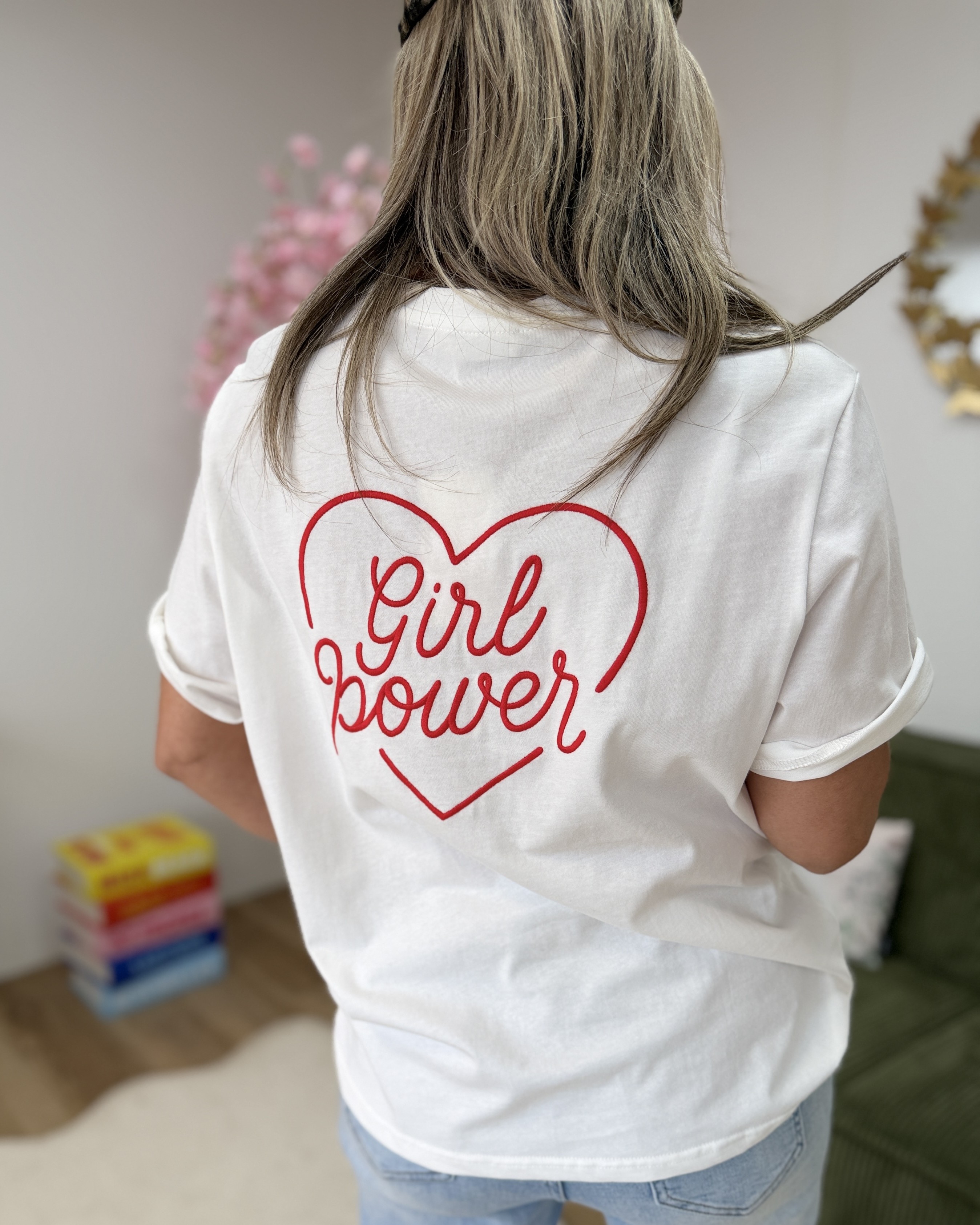 Tee shirt girl power