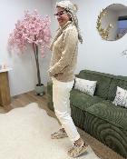 Pull col roulé beige