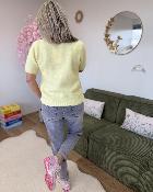 Pull avec mitaines jaune