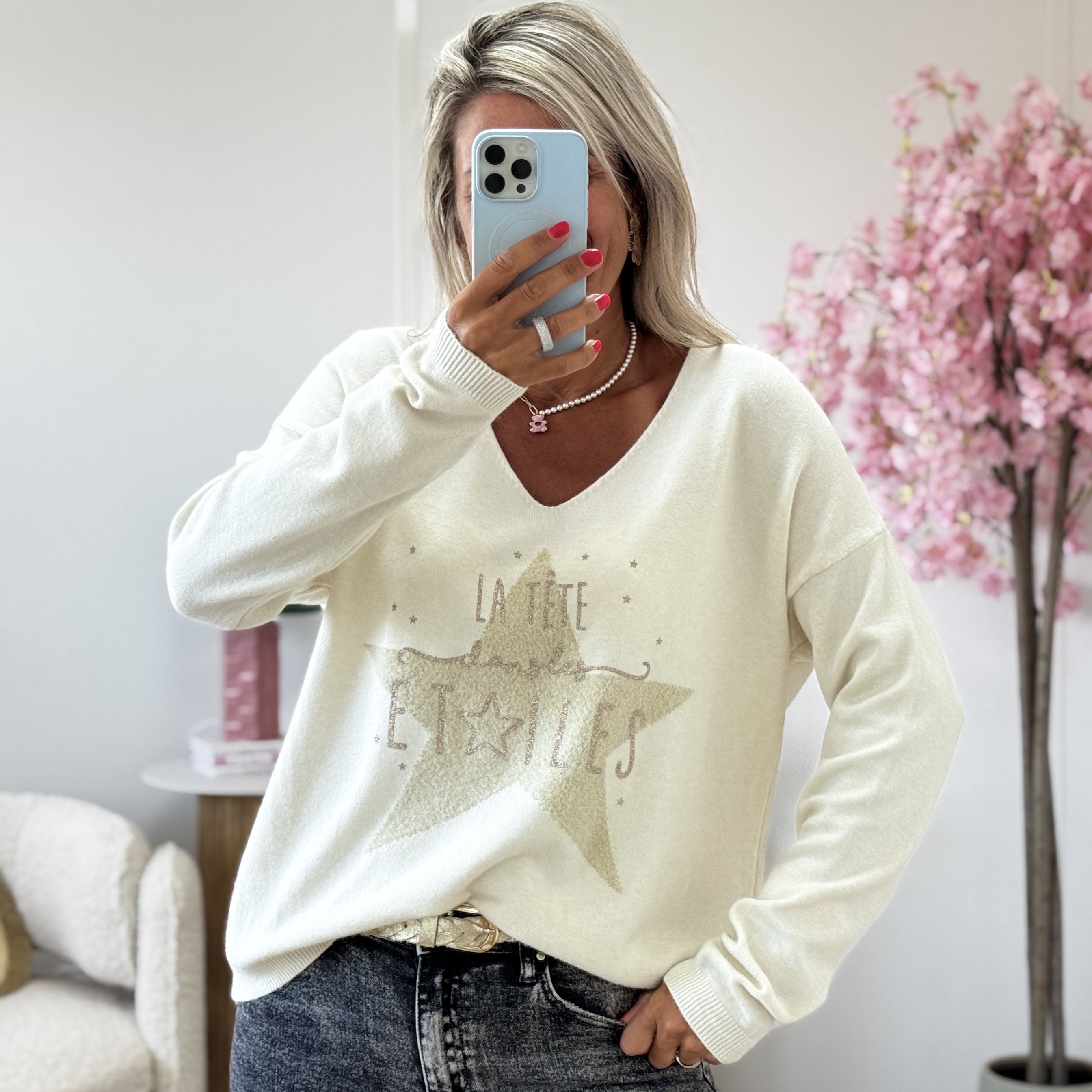 Pull la tete dans les etoiles beige