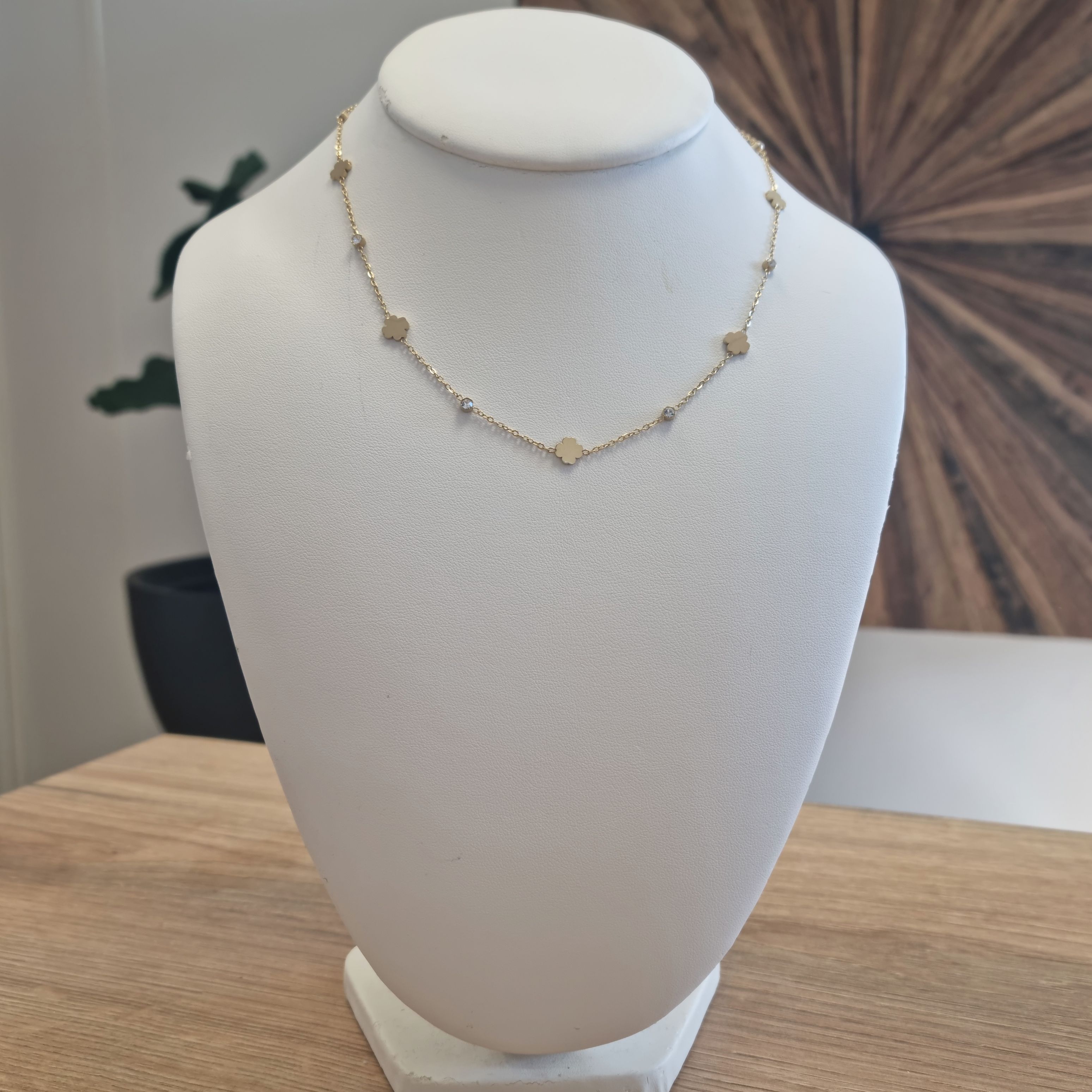 Collier trefles et strass