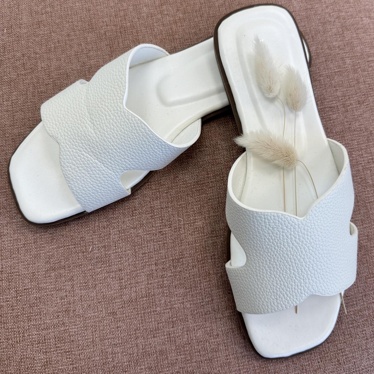 mules blanches femme