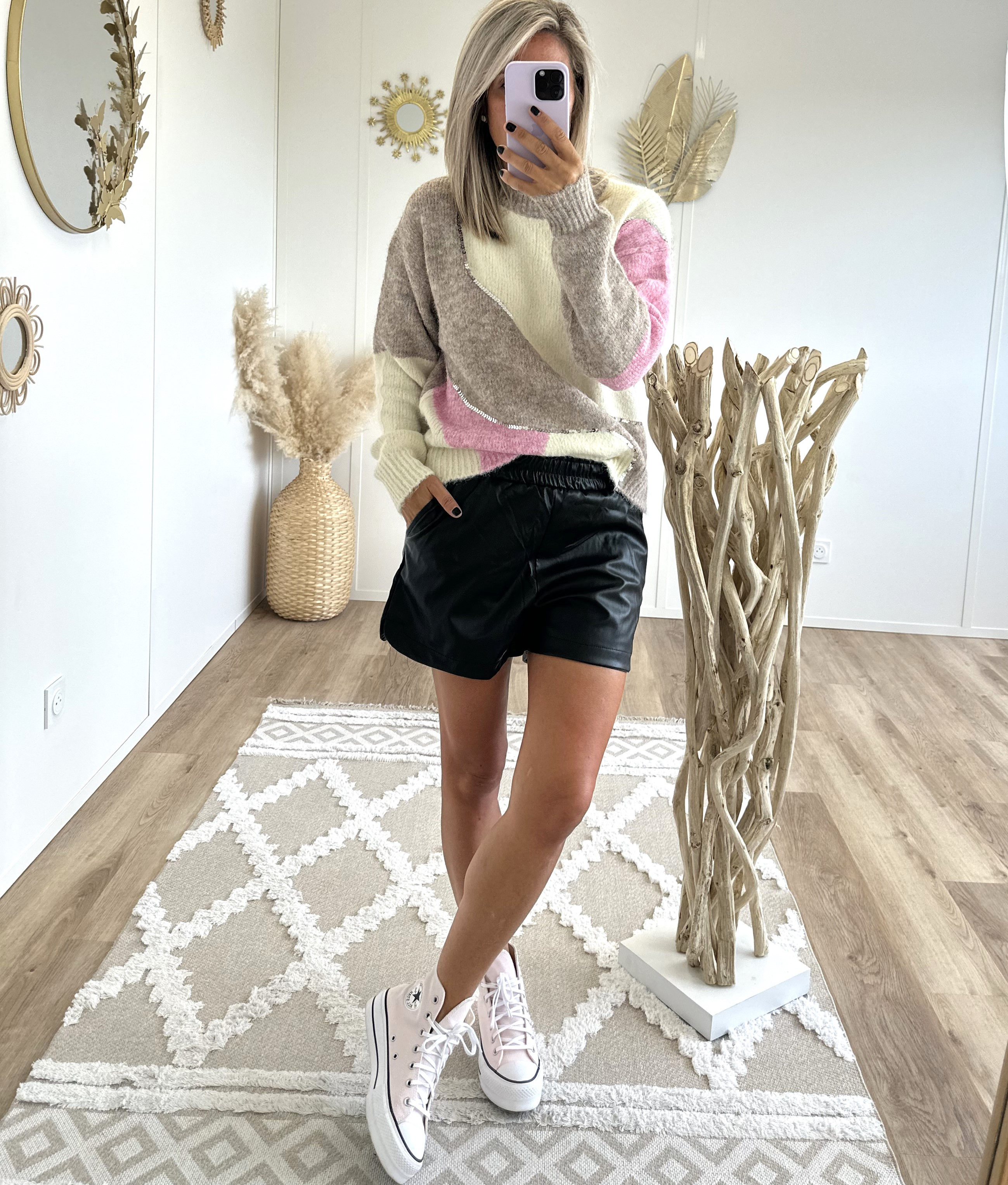 Short en simili cuir