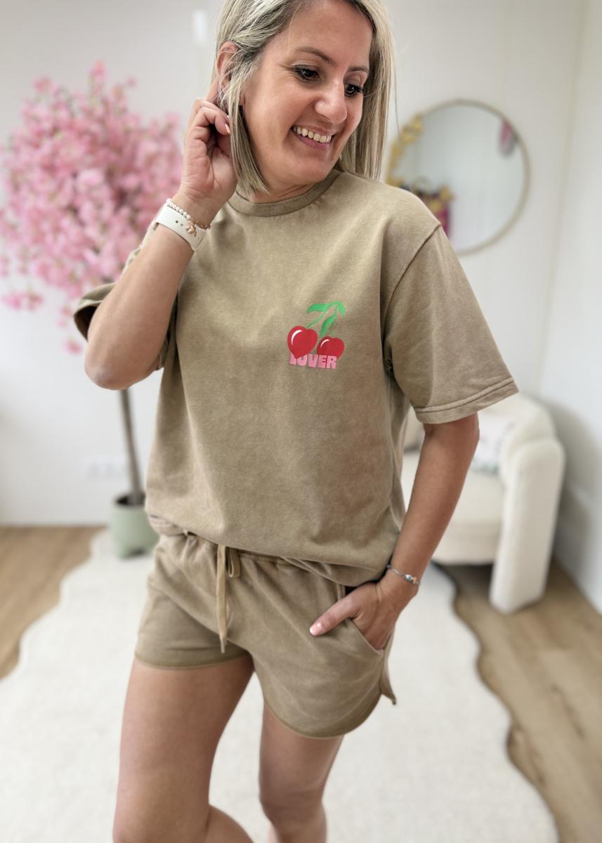 Ensemble Cherry camel