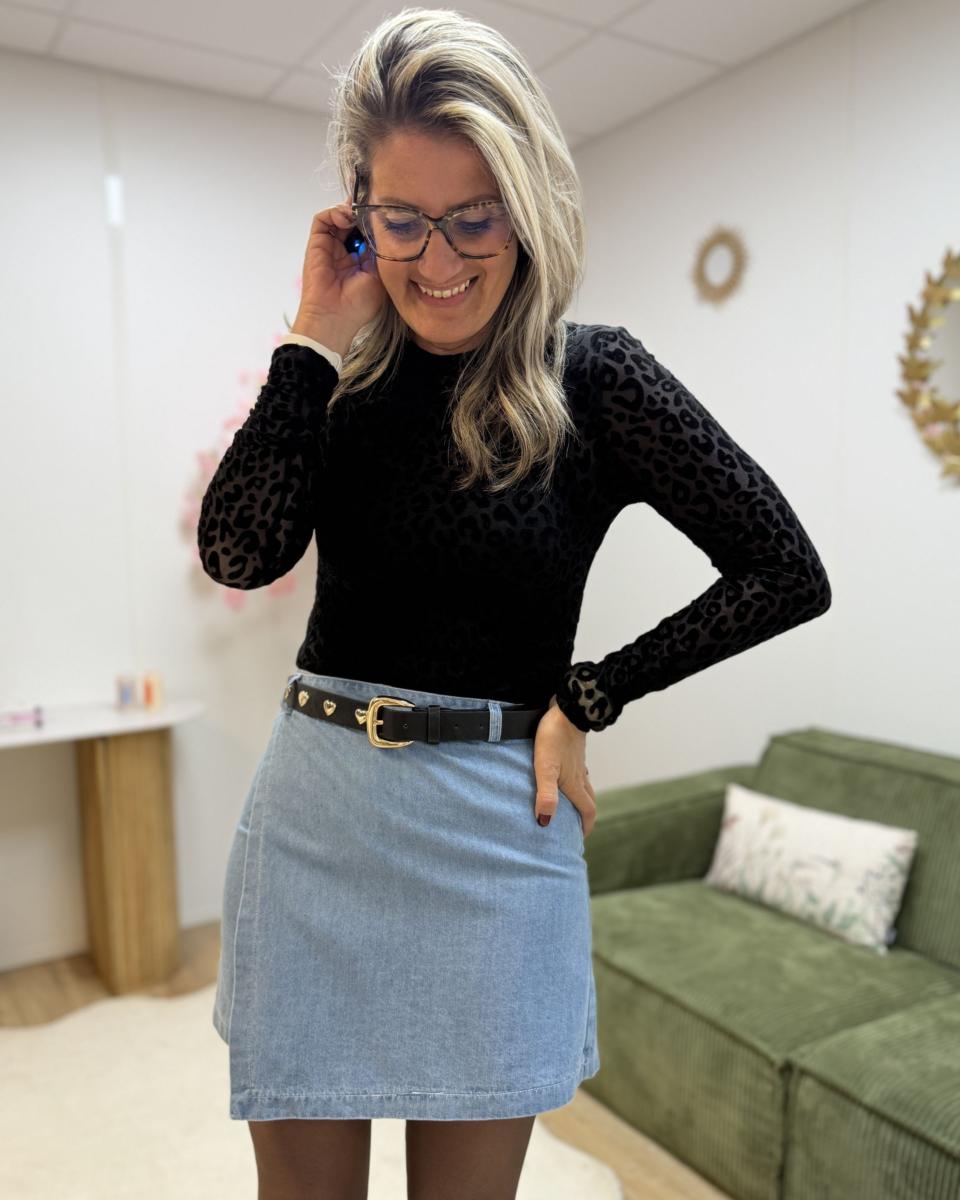 Jupe short en jeans (taille petit)