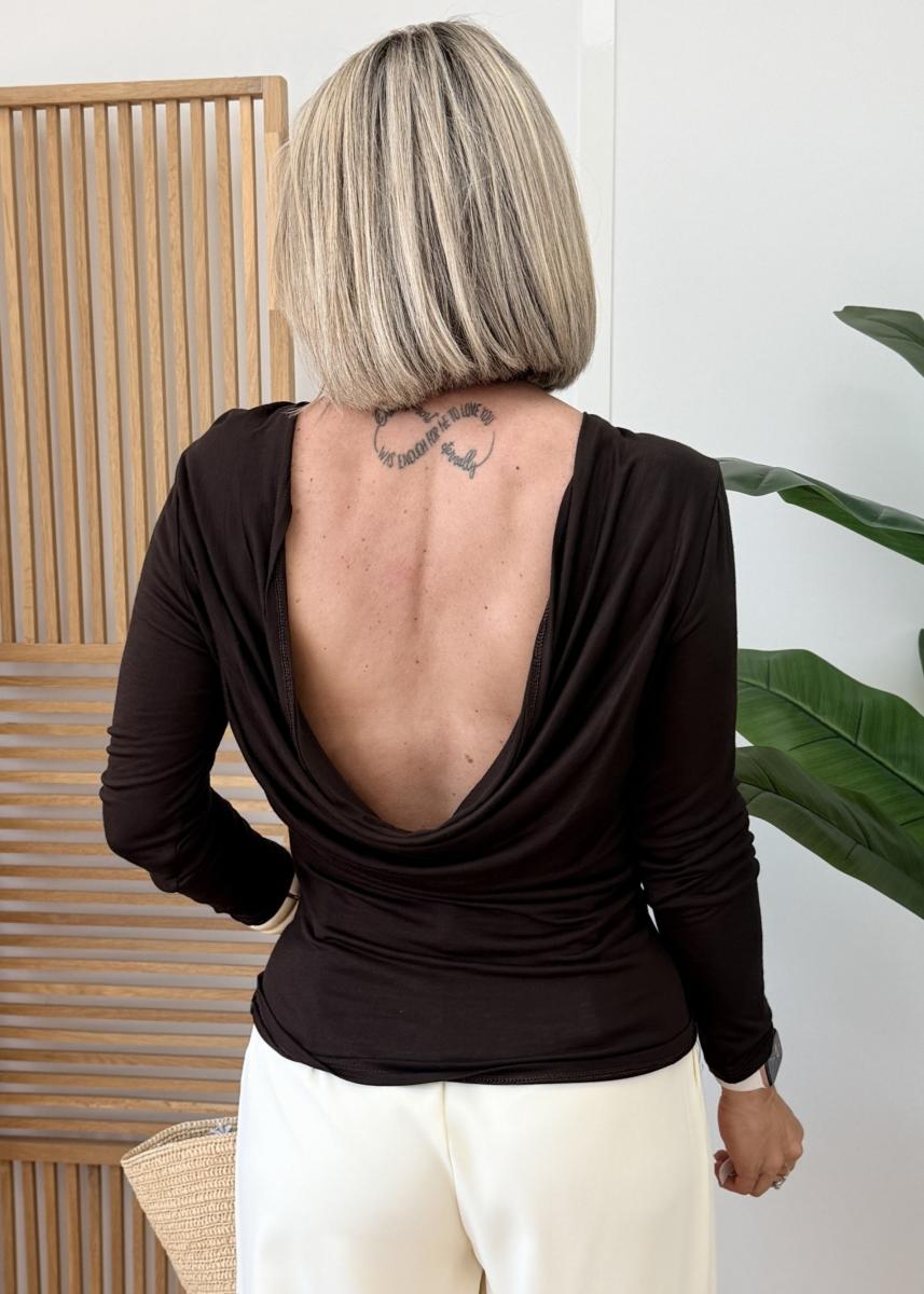 Tee shirt dos plongeant