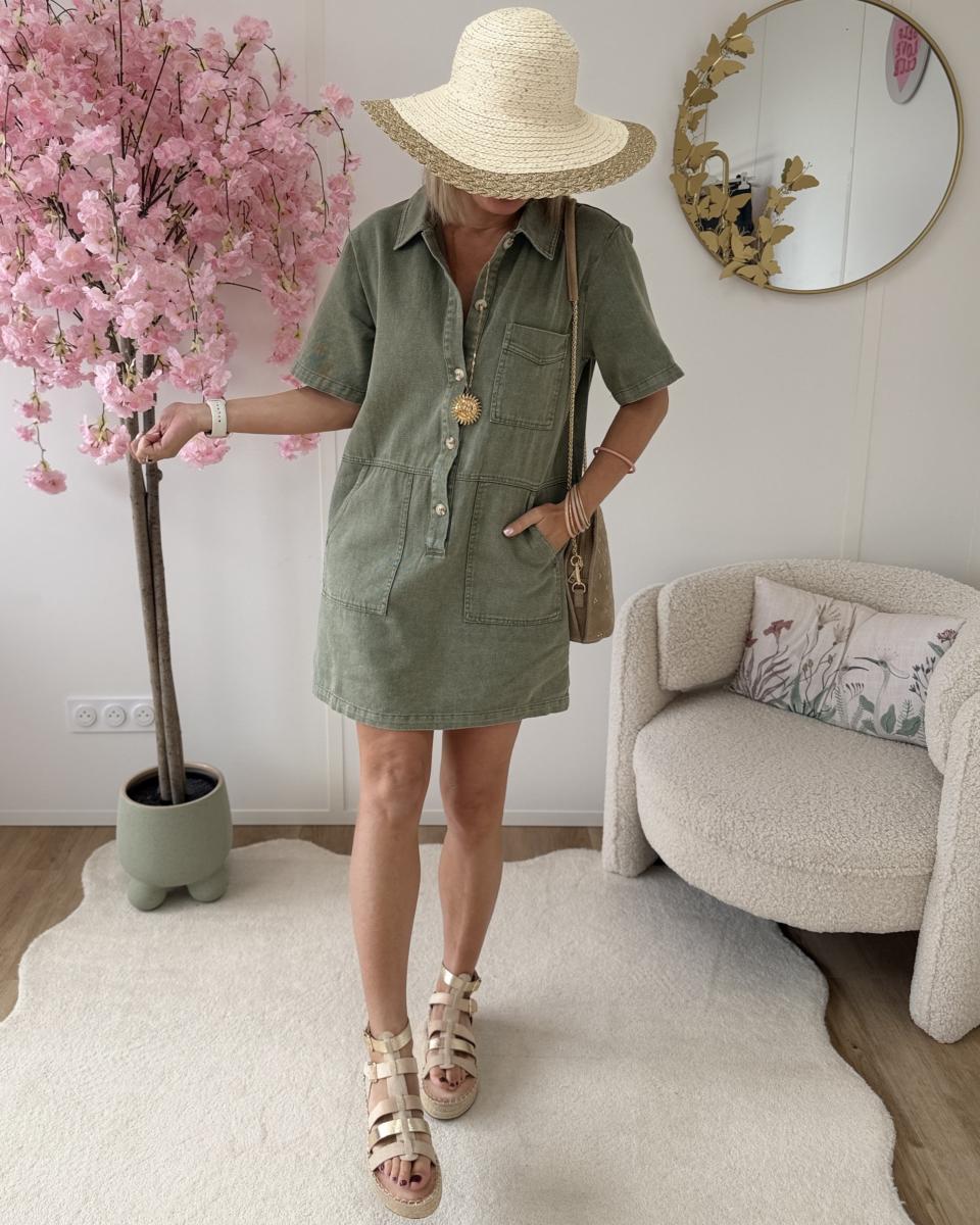 Robe Eva kaki